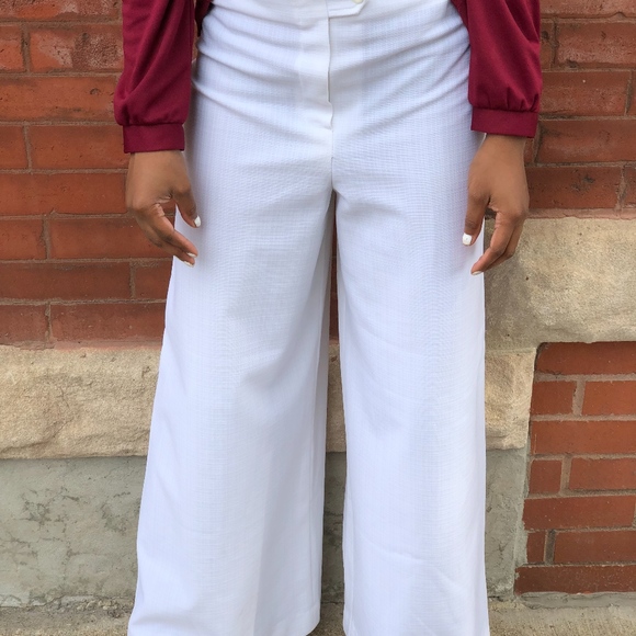 Vintage 1970's High Waisted White Flare Pants - Picture 6 of 6